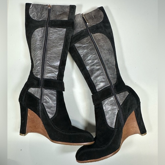 Donald J. Pliner Heidy Black Leather & Suede Wedge Boots Sz 8 - Picture 7 of 7